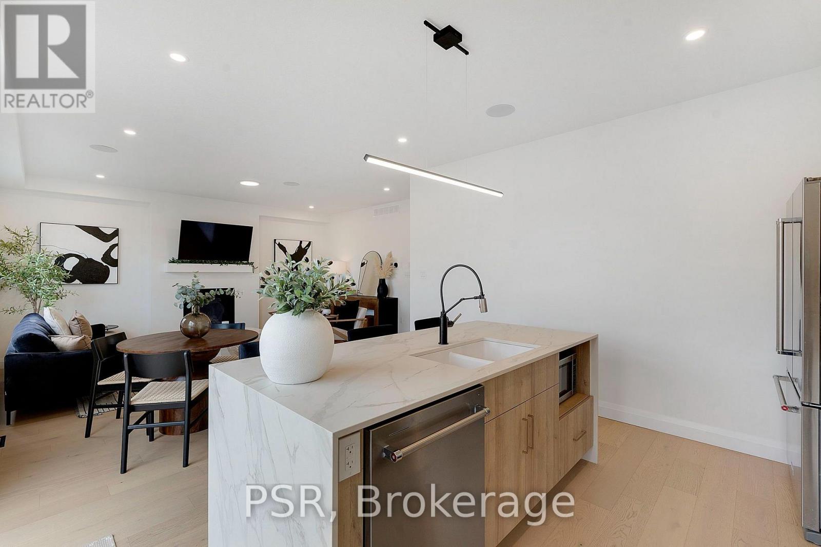 50 Heron Point Lane Property Photo 11