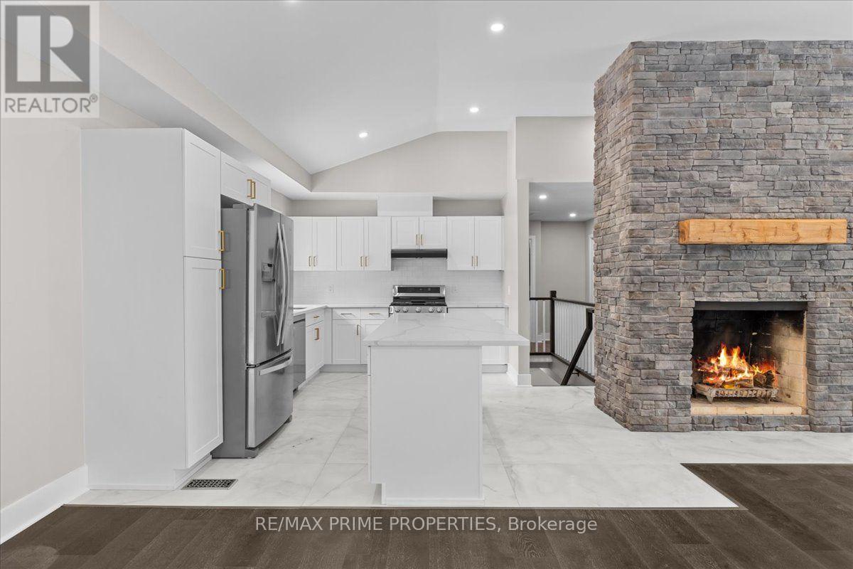6636 Marina Drive Property Photo 15