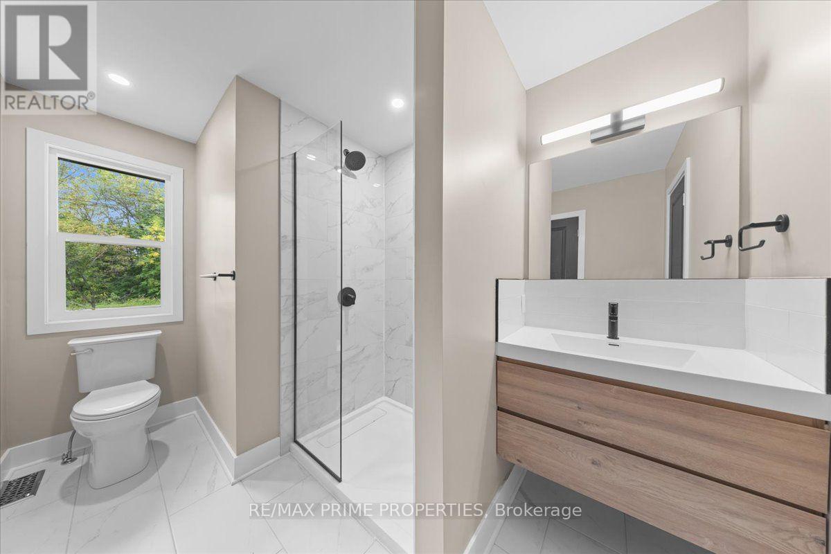 6636 Marina Drive Property Photo 17