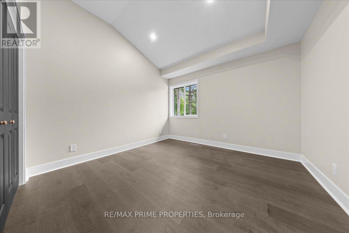 6636 Marina Drive Property Photo 18