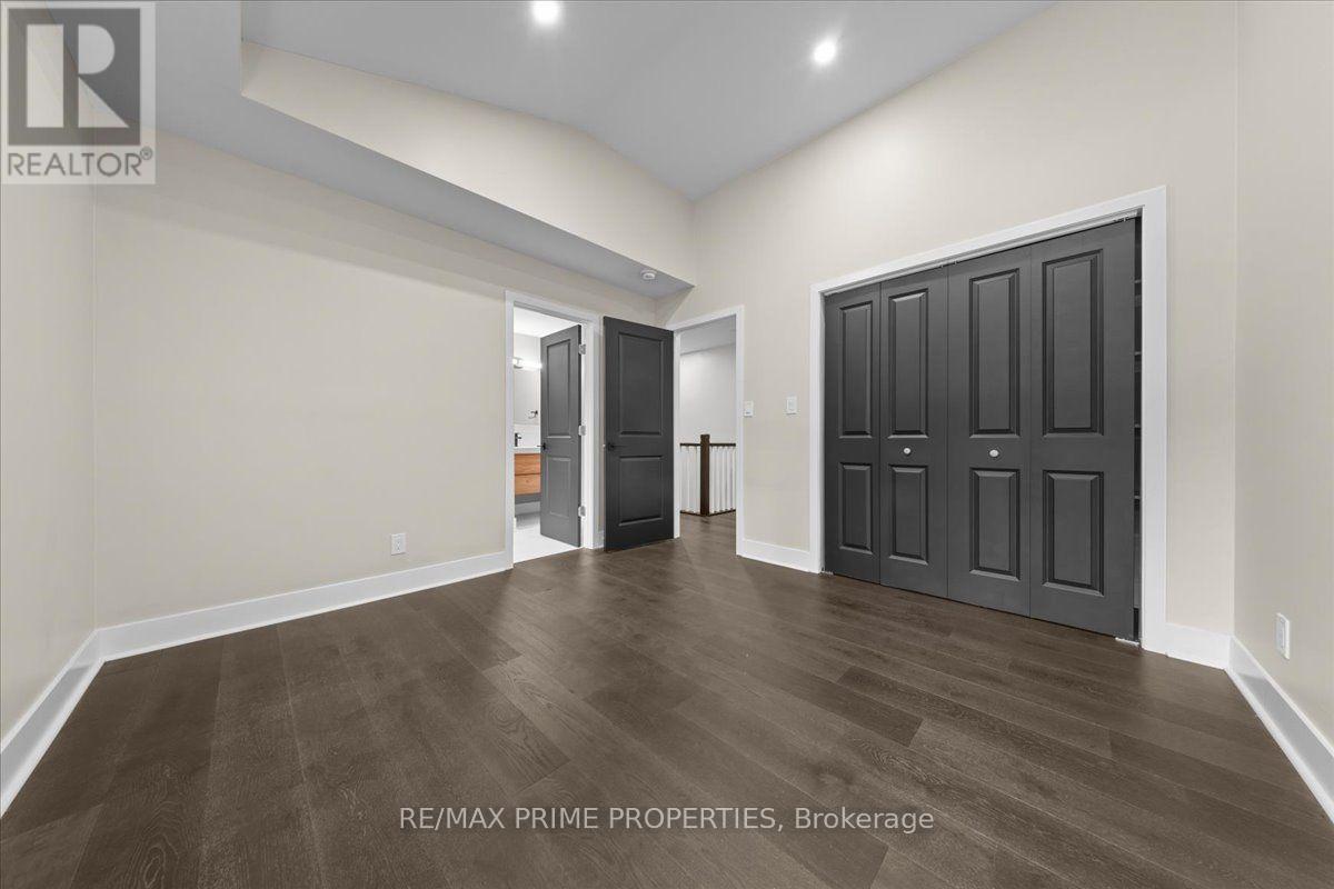 6636 Marina Drive Property Photo 19