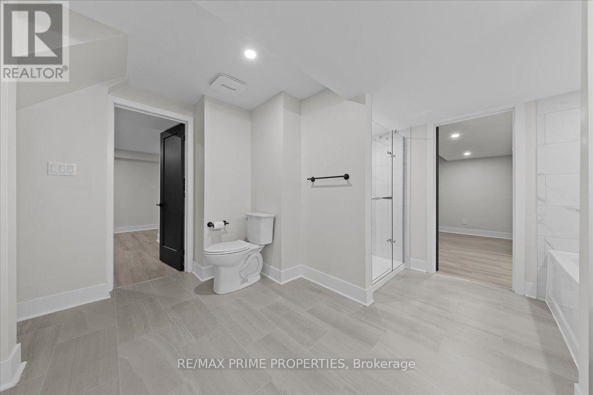 6636 Marina Drive Property Photo 27