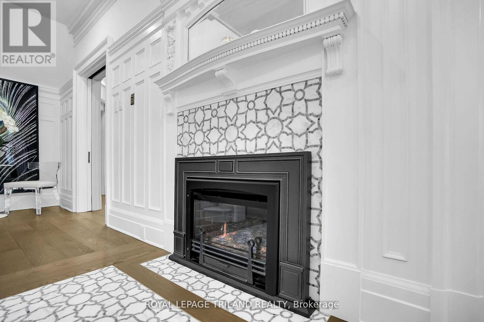 512 Colborne Street Property Photo 8