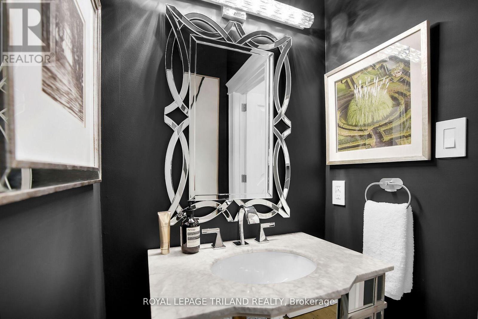 512 Colborne Street Property Photo 16