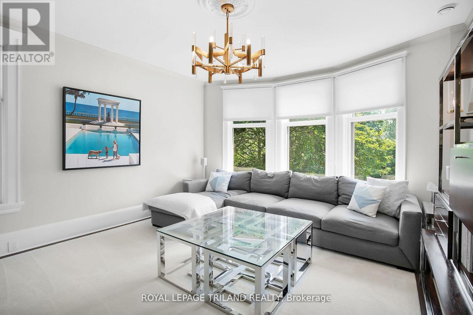 512 Colborne Street Property Photo 24