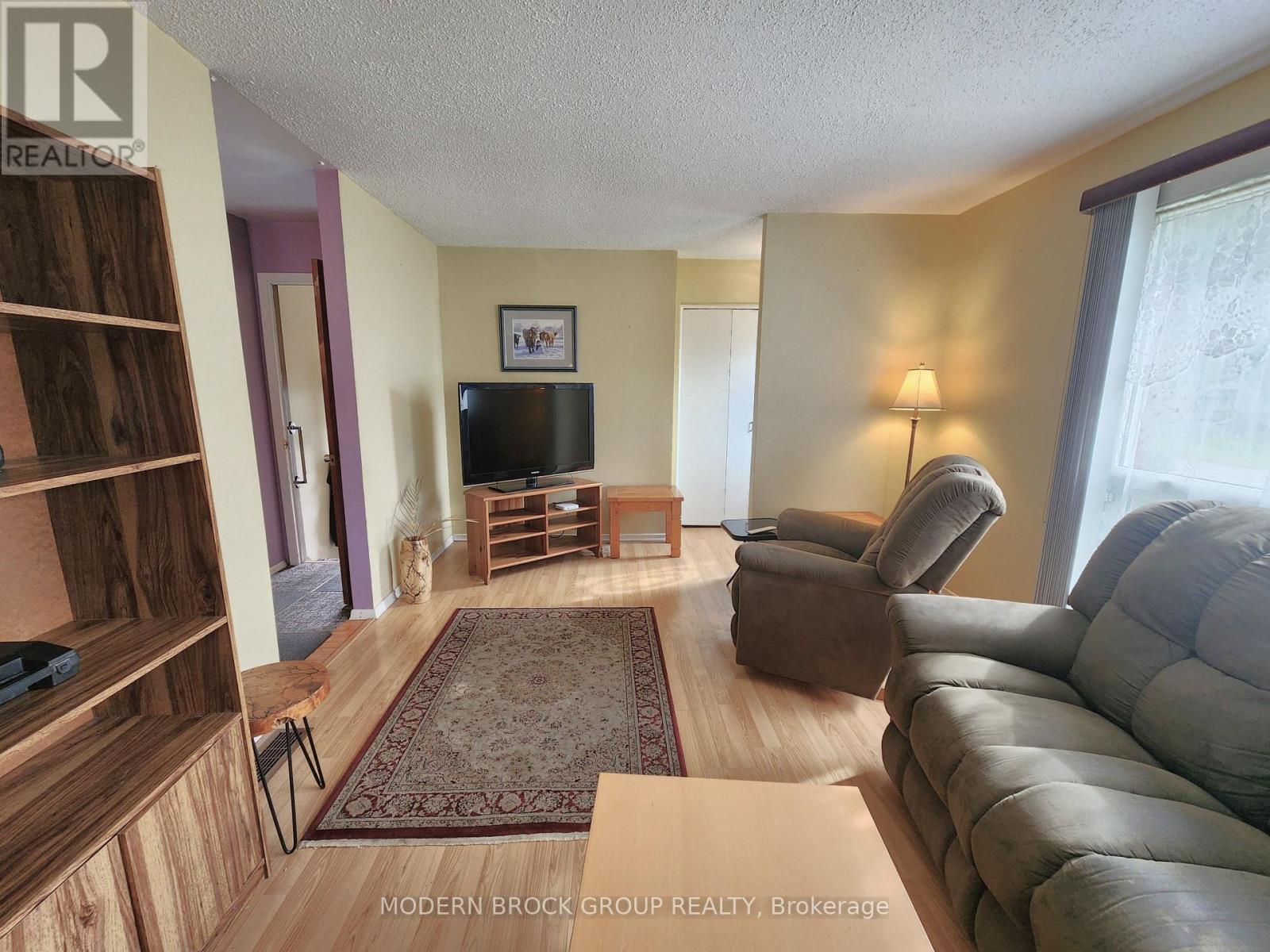 944 Mackenzie Road Property Photo 7