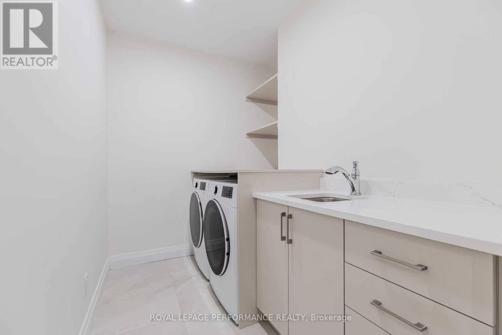 Unit B - 819 Aaron Avenue Property Photo 21