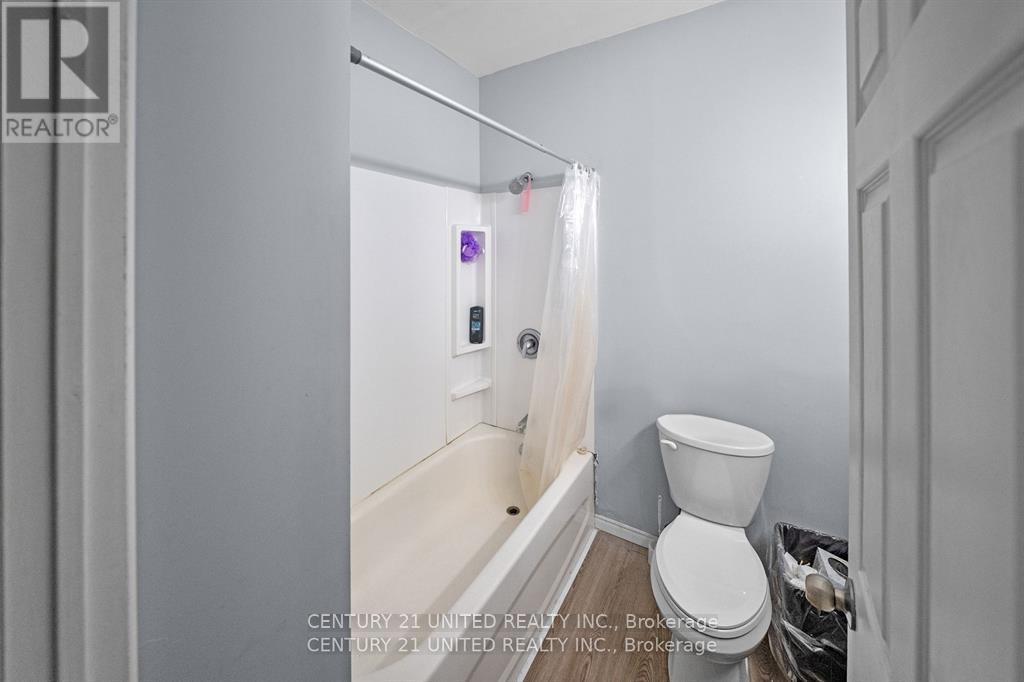 283 George Street N Property Photo 12