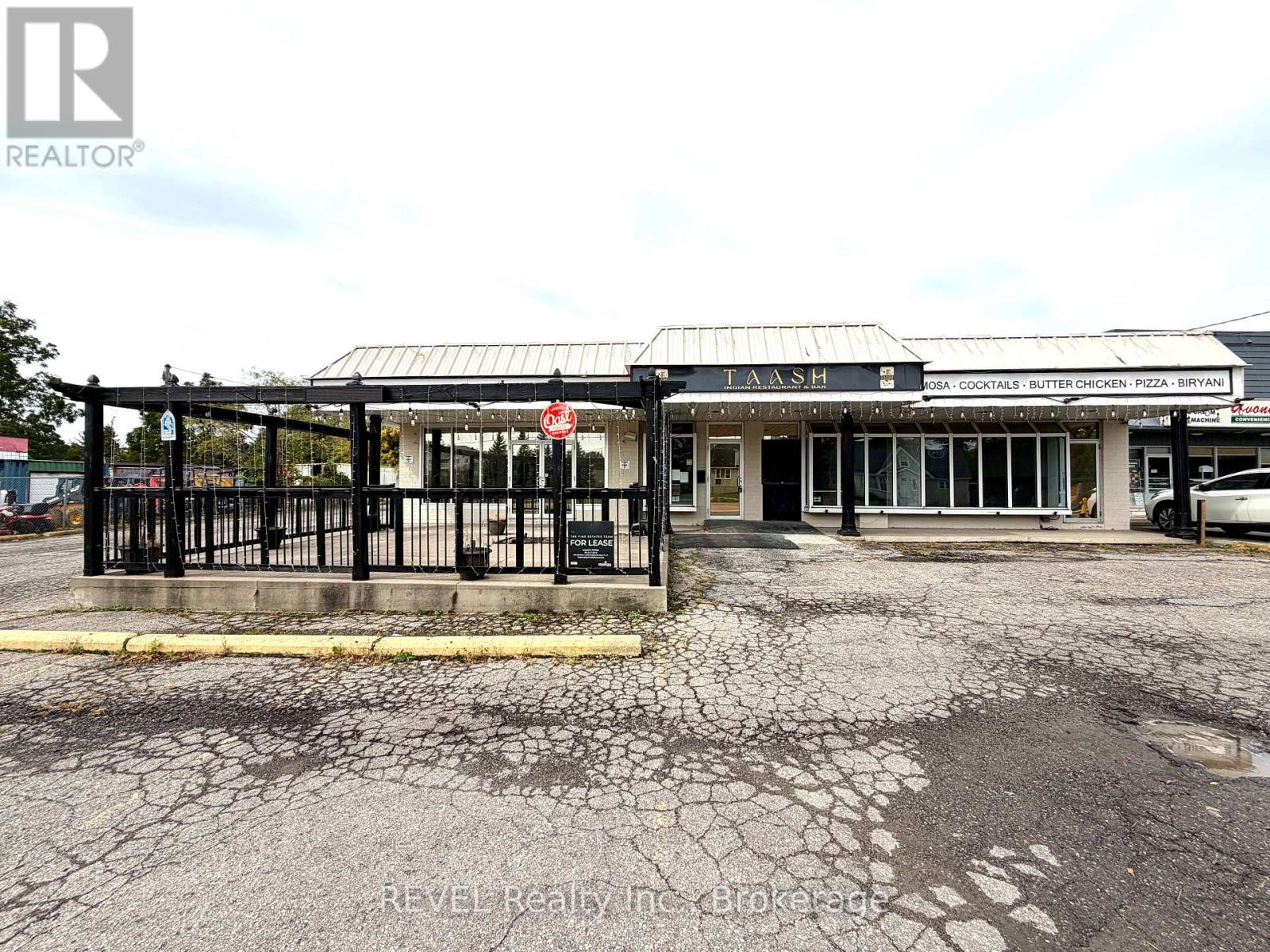 547-549 ONTARIO STREET Property Photo 1