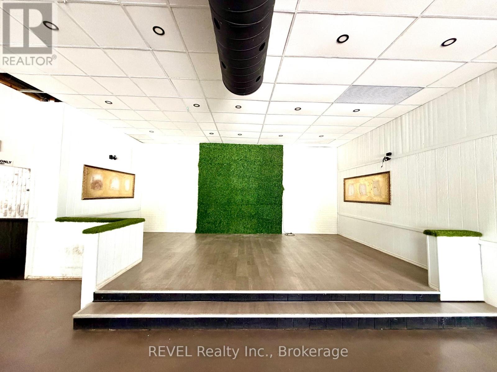 547-549 Ontario Street Property Photo 6