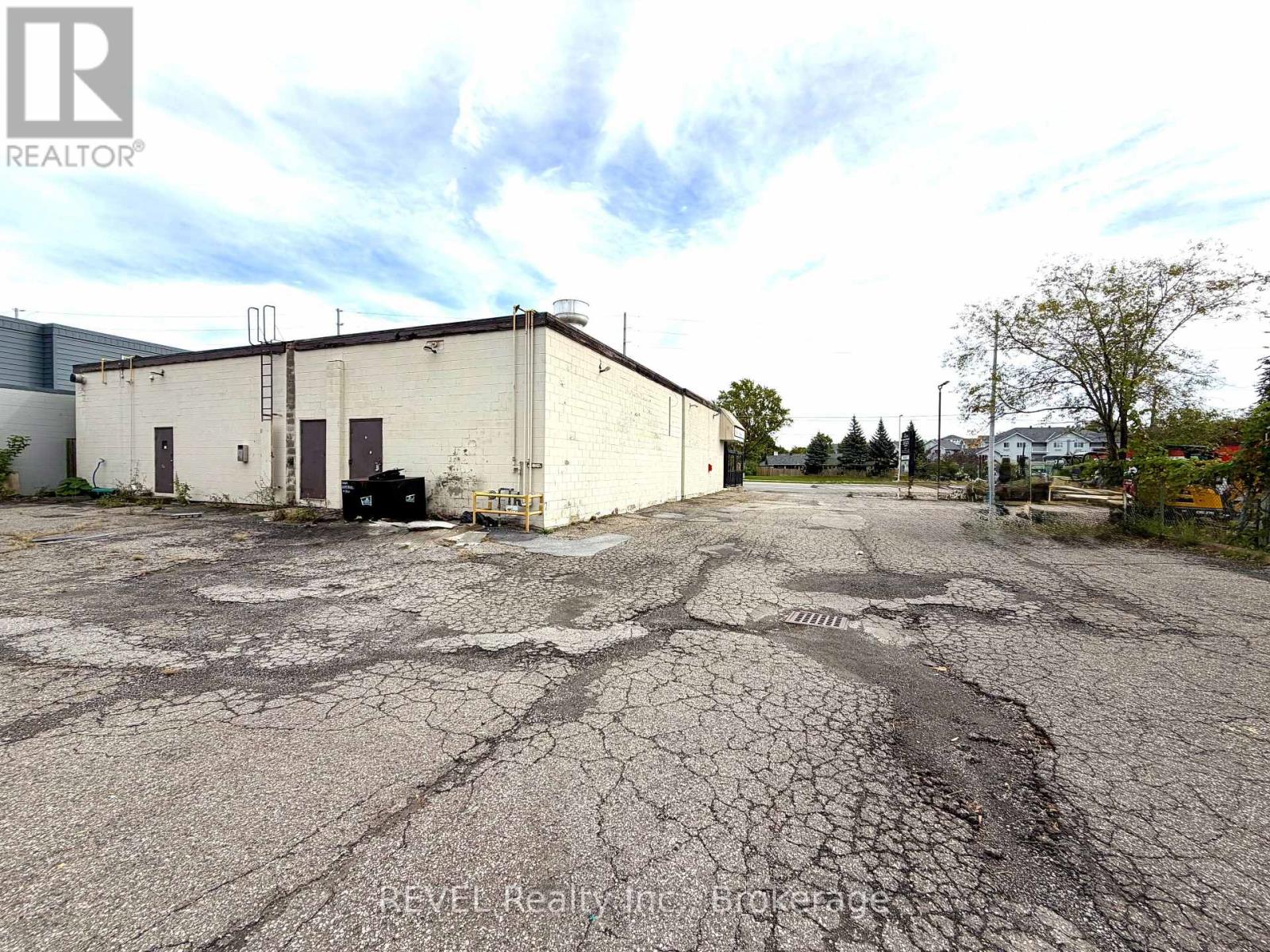 547-549 Ontario Street Property Photo 14