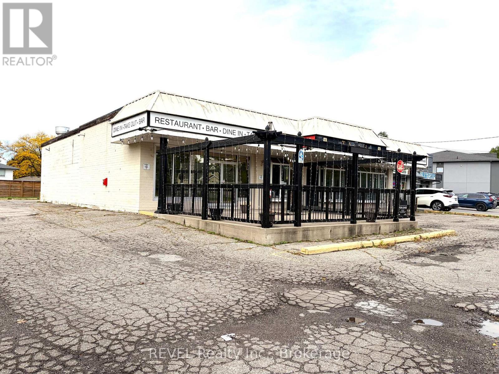547-549 Ontario Street Property Photo 15