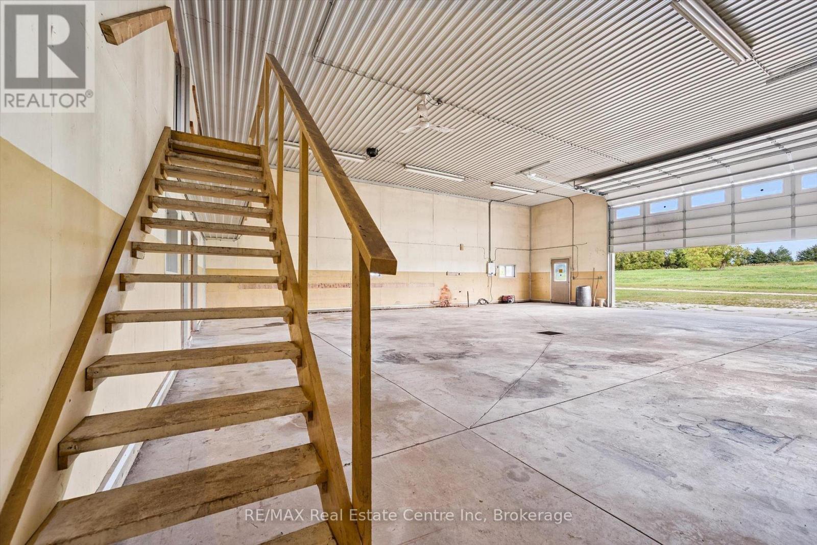 8449 Line 2 Property Photo 9