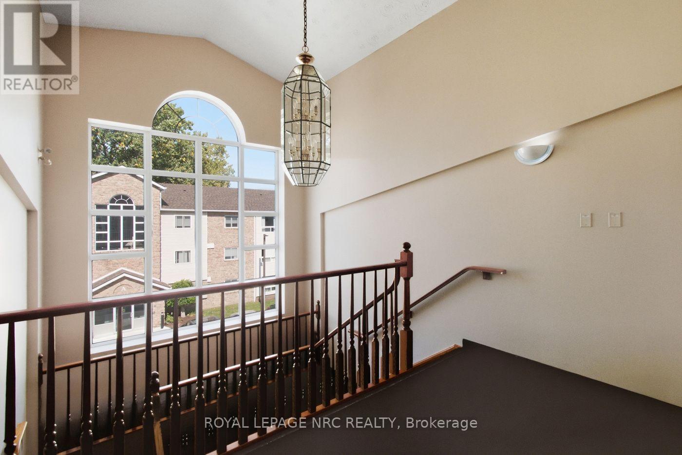 301 - 1061 Vansickle Road N Property Photo 22