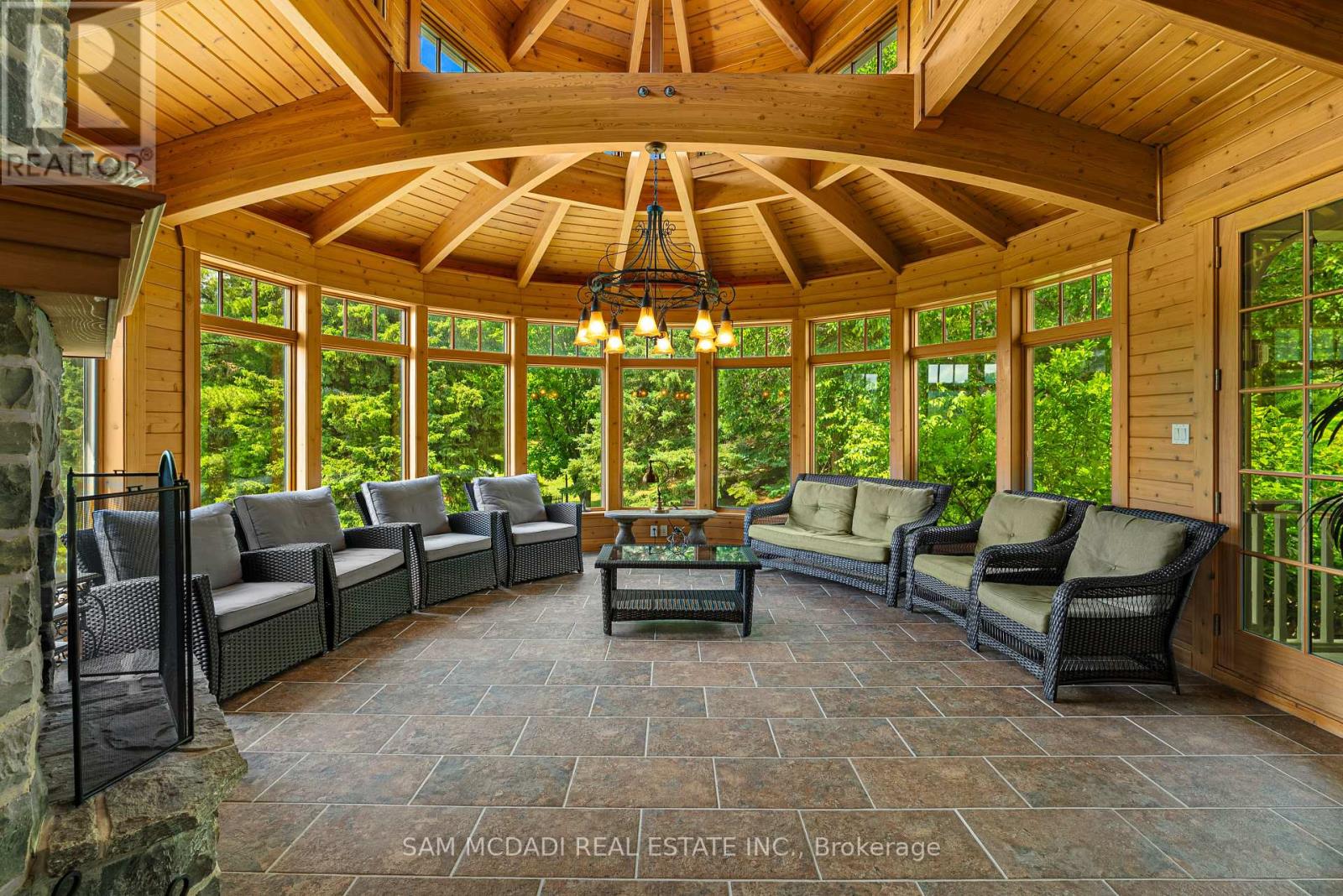 755557 2nd Line E Property Photo 9