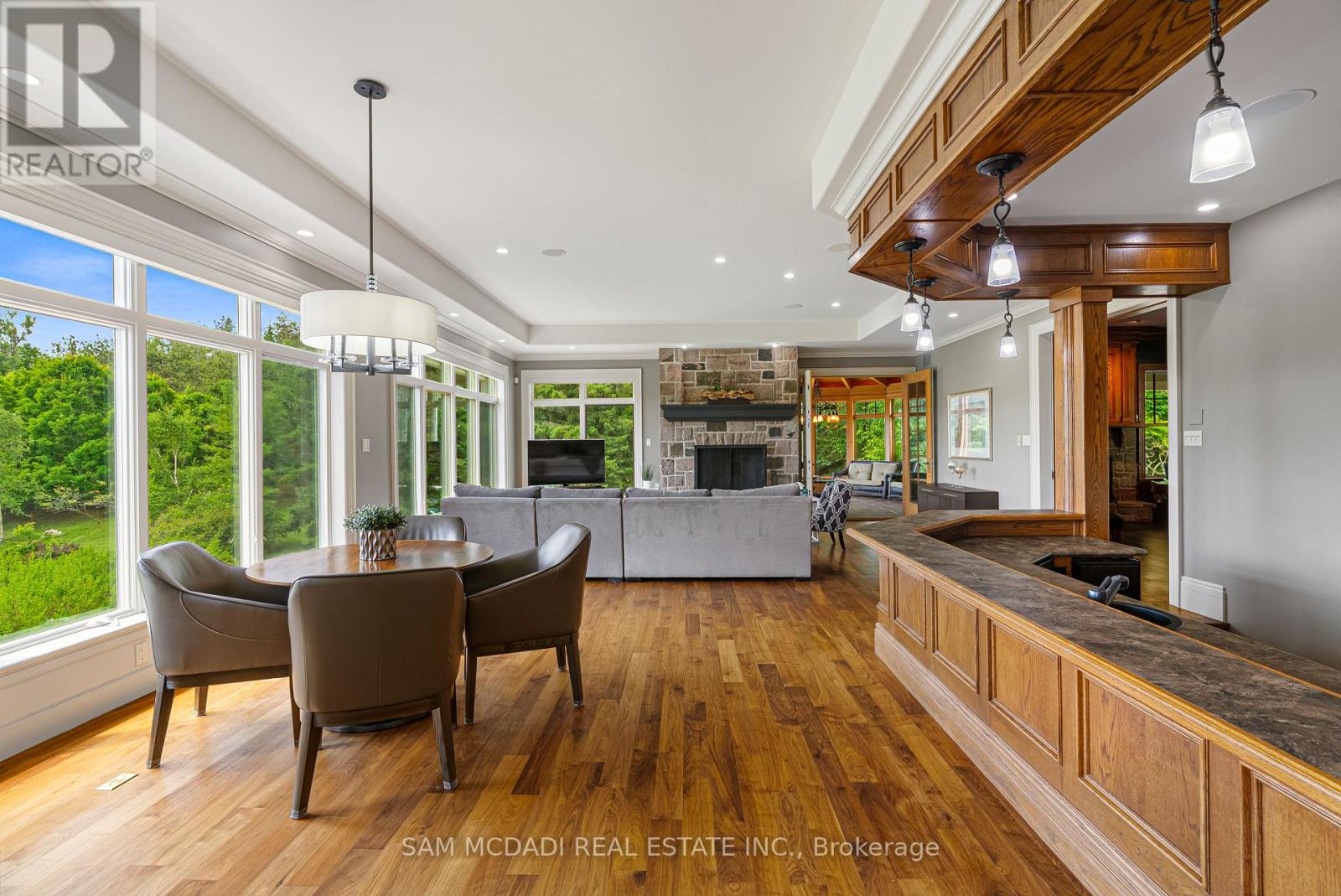 755557 2nd Line E Property Photo 13