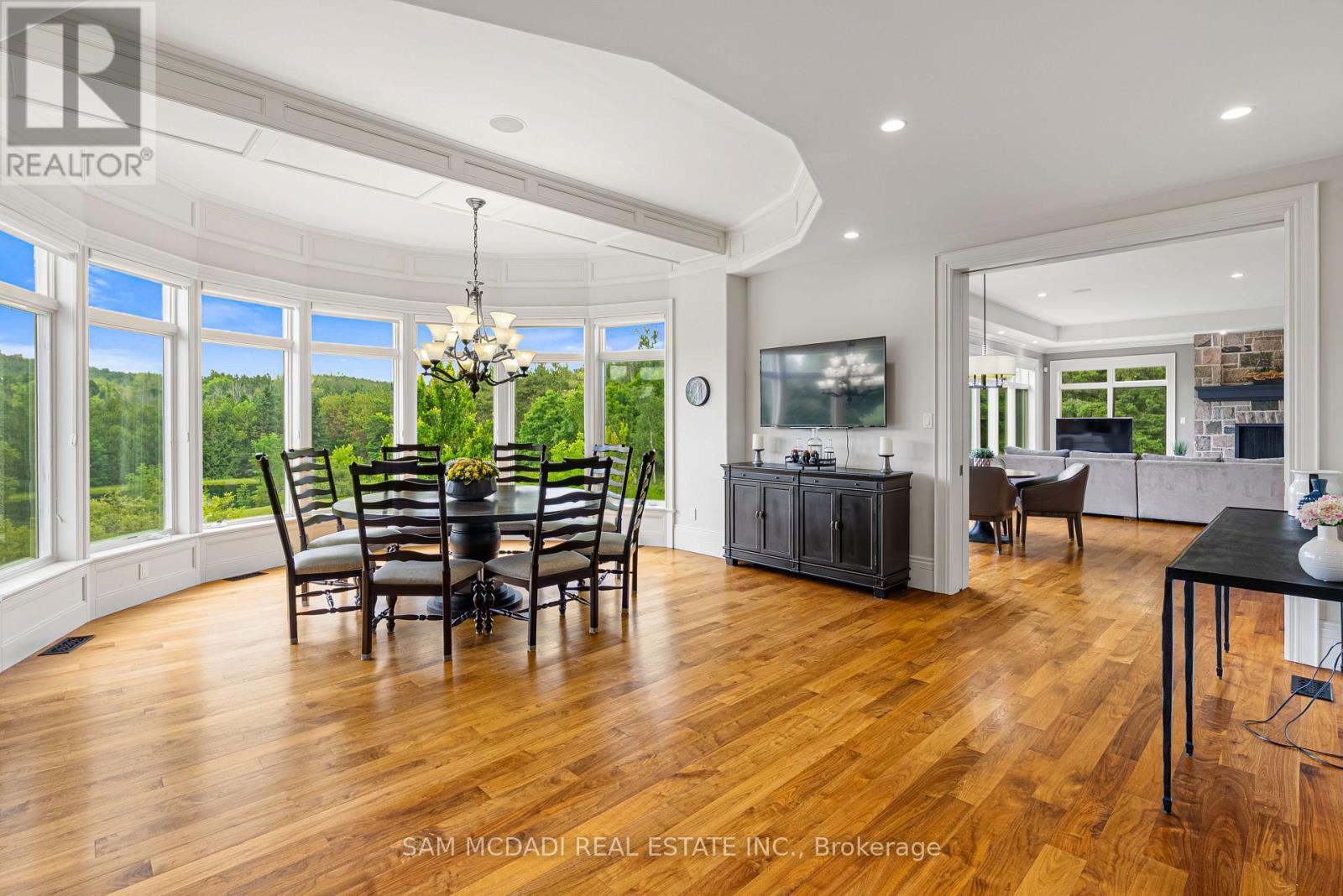 755557 2nd Line E Property Photo 14