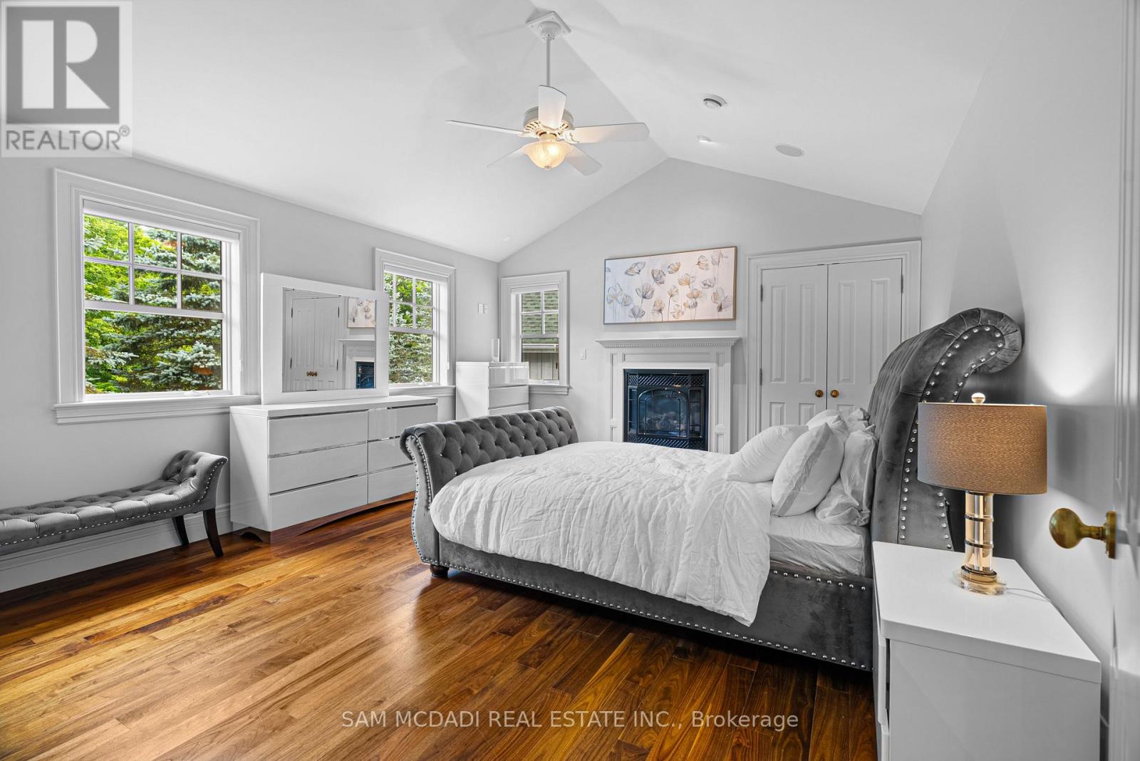 755557 2nd Line E Property Photo 20