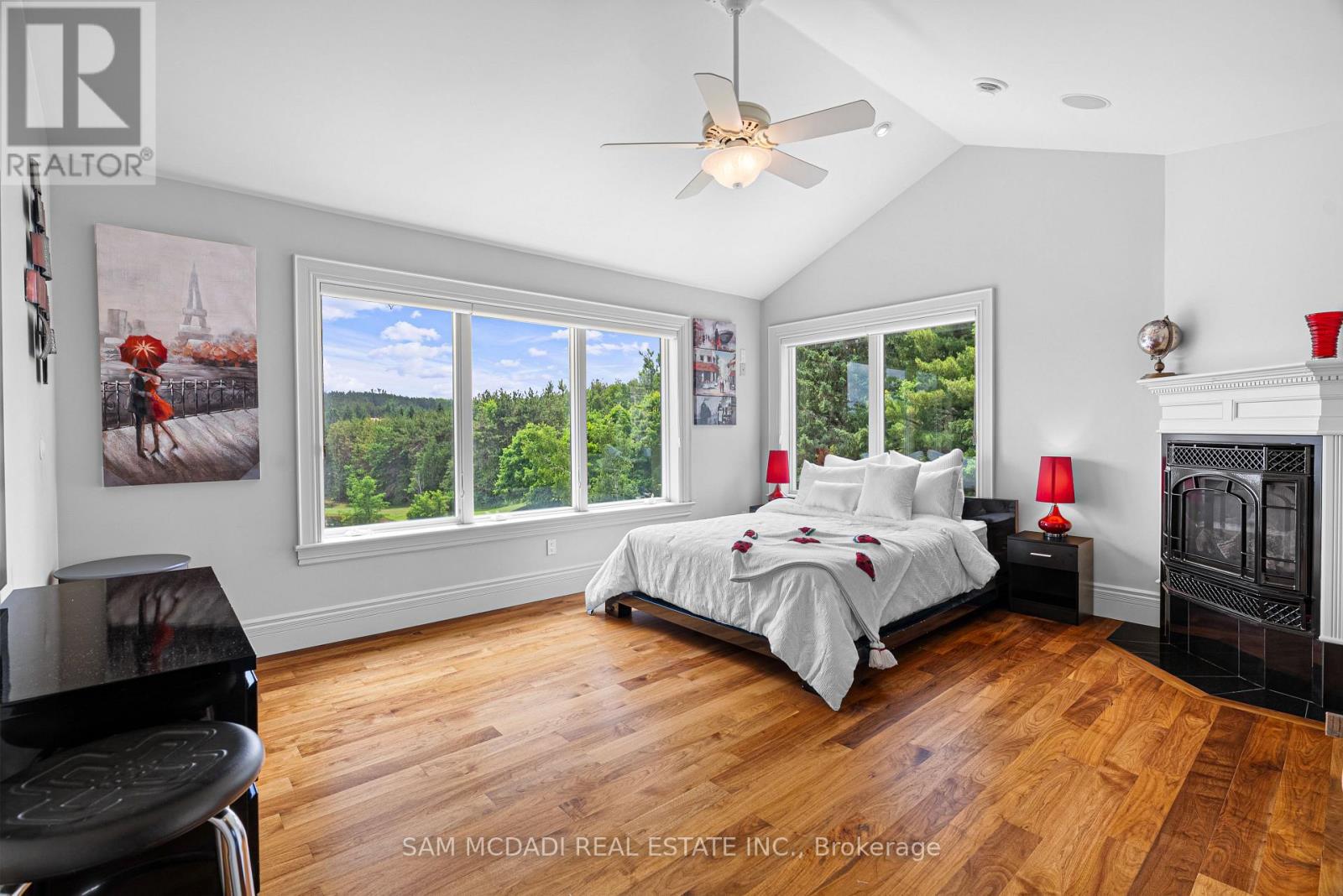 755557 2nd Line E Property Photo 28