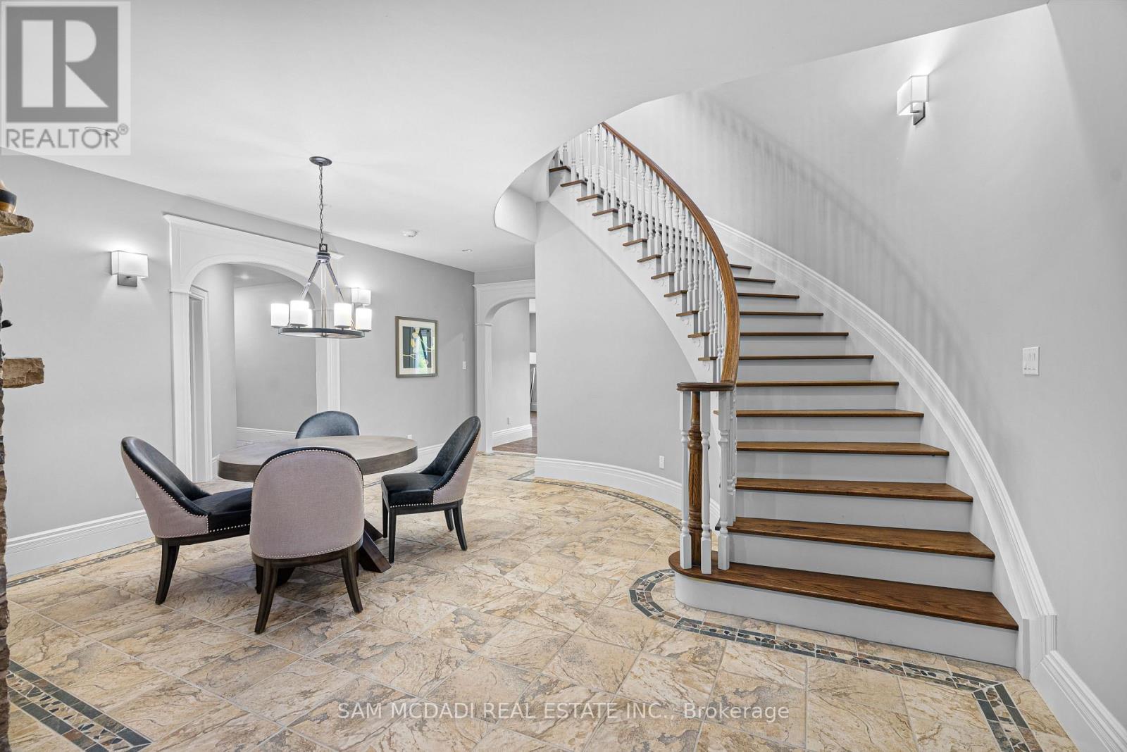755557 2nd Line E Property Photo 34