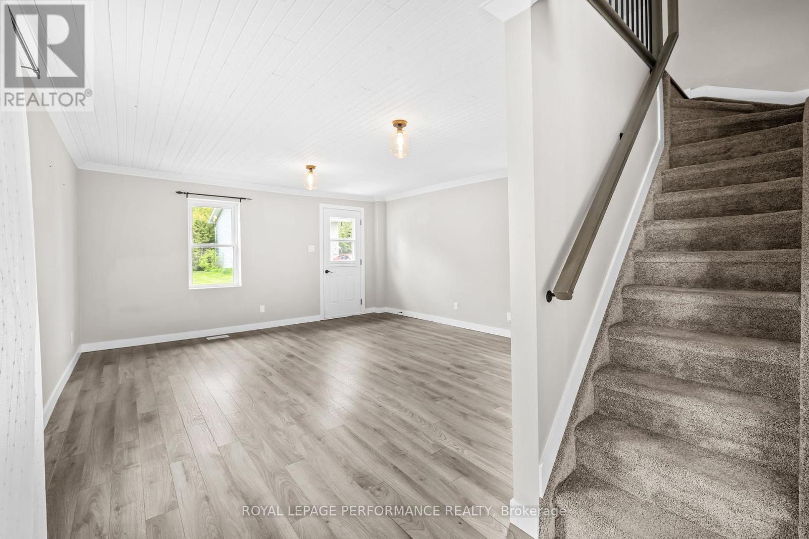 6 Spring Street Property Photo 13