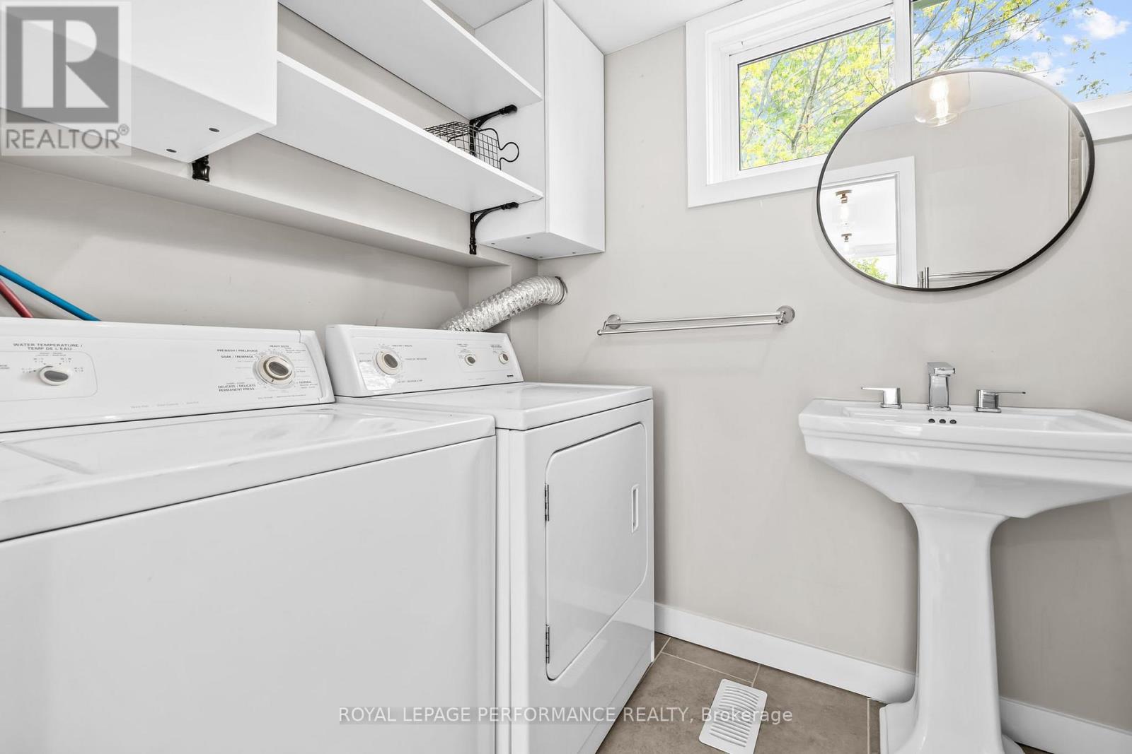 6 Spring Street Property Photo 22
