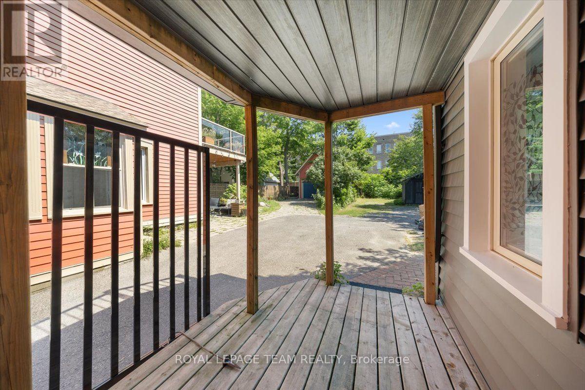 135 Upper Lorne Place Property Photo 35