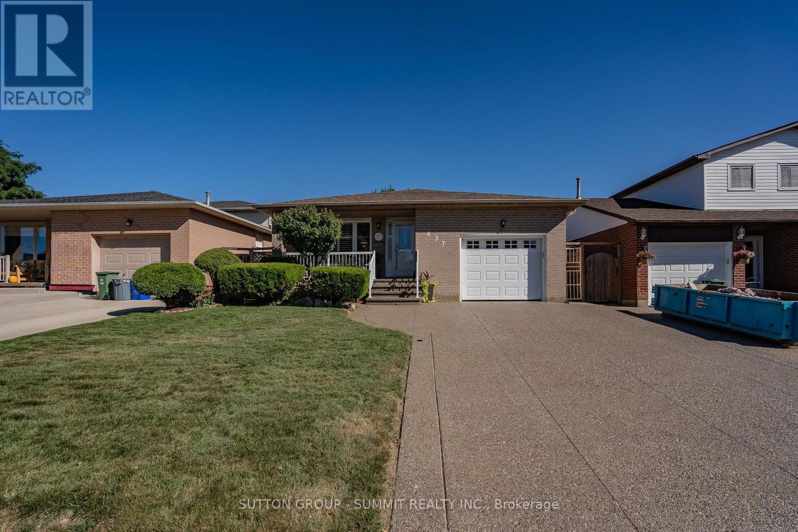 437 Eaglewood Drive Property Photo 1