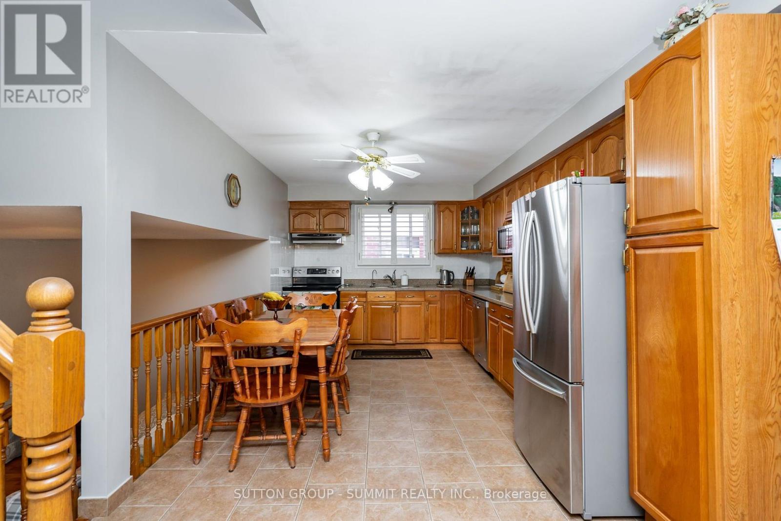 437 Eaglewood Drive Property Photo 9