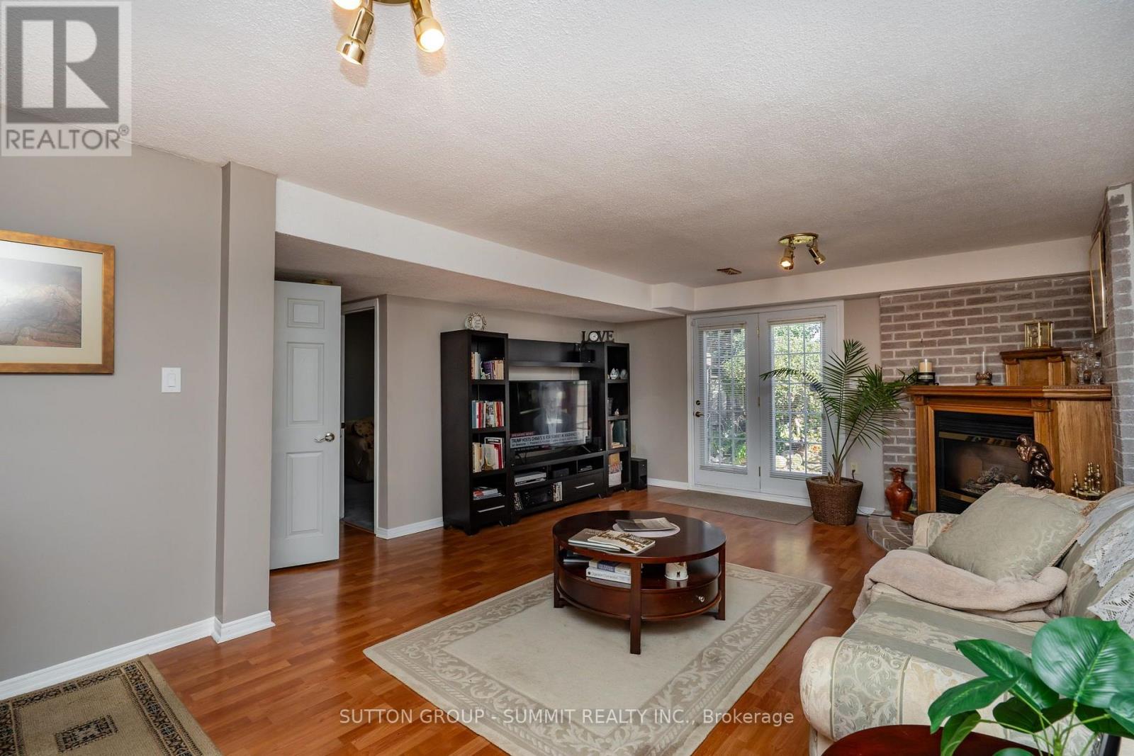 437 Eaglewood Drive Property Photo 13