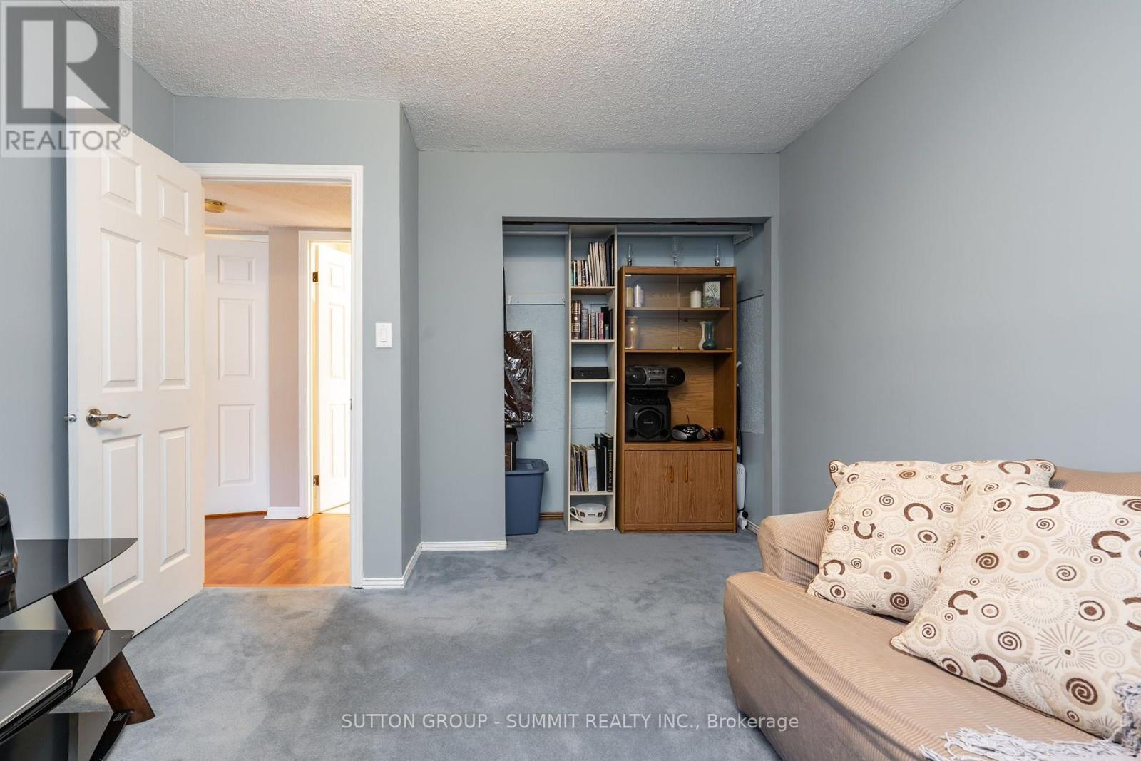 437 Eaglewood Drive Property Photo 15
