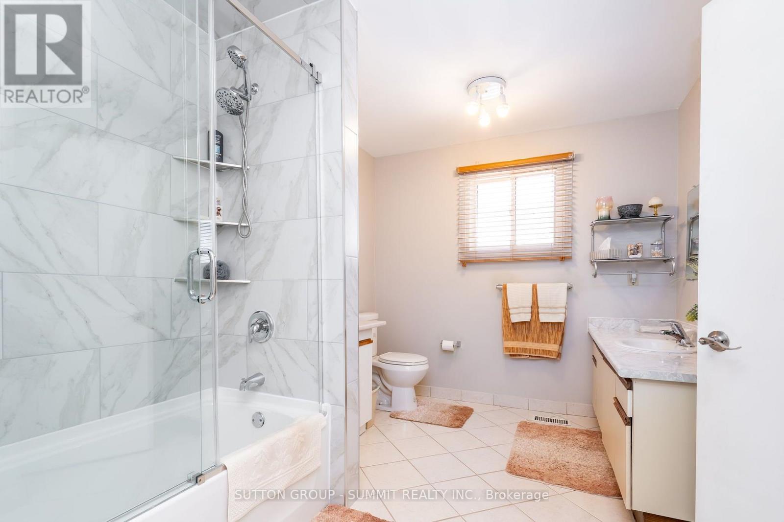 437 Eaglewood Drive Property Photo 18