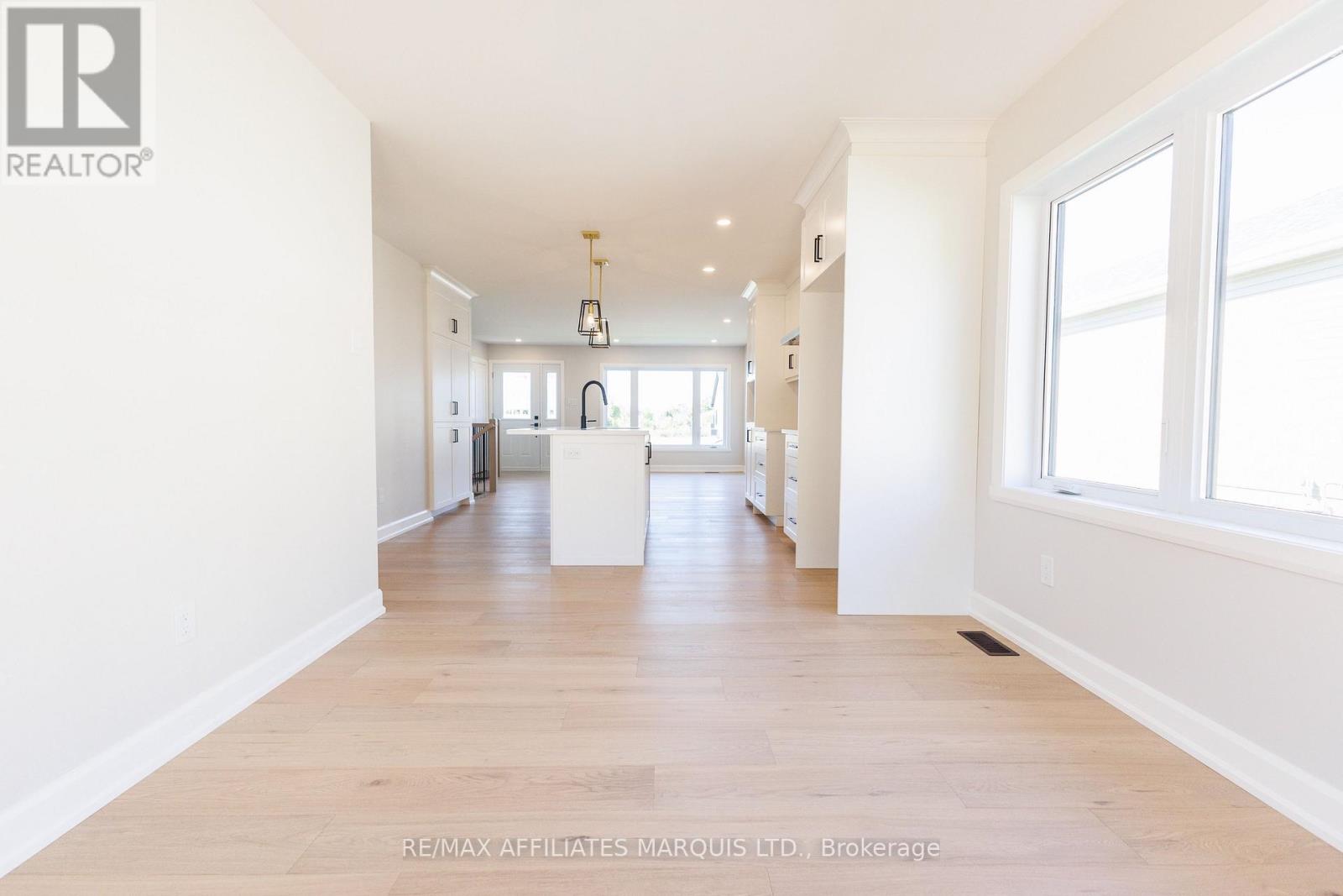 49 Clover Lane Property Photo 16