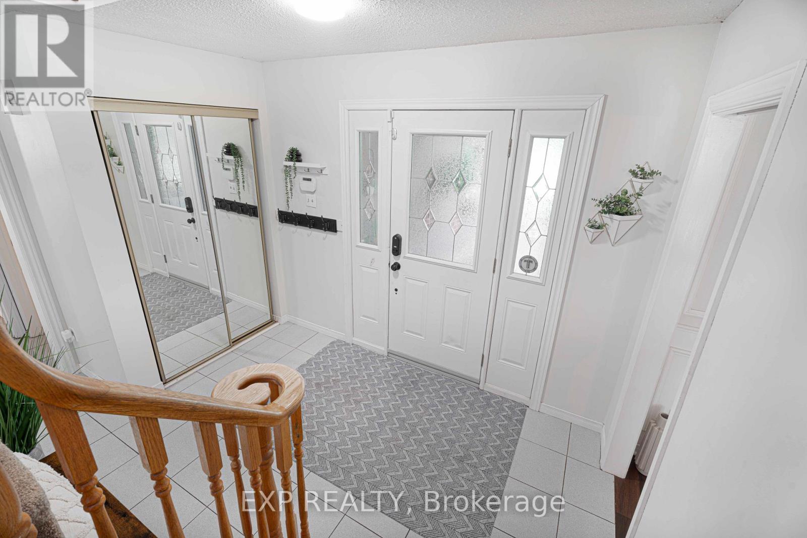 1950 Mapleridge Drive Property Photo 8