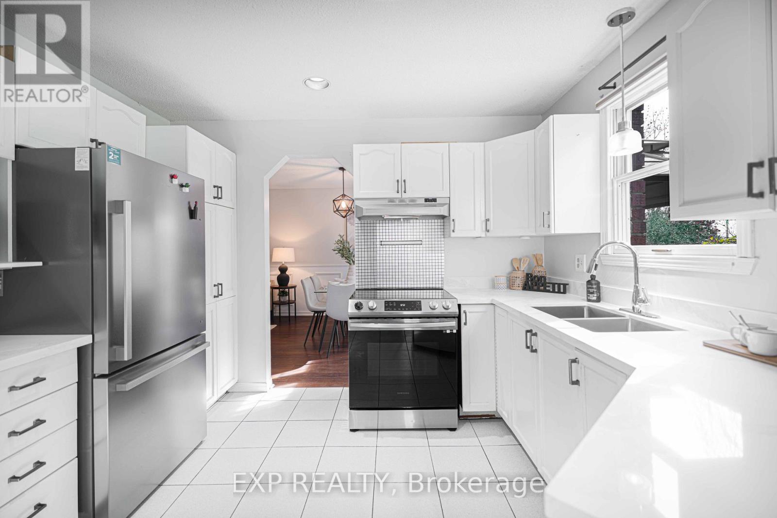 1950 Mapleridge Drive Property Photo 16