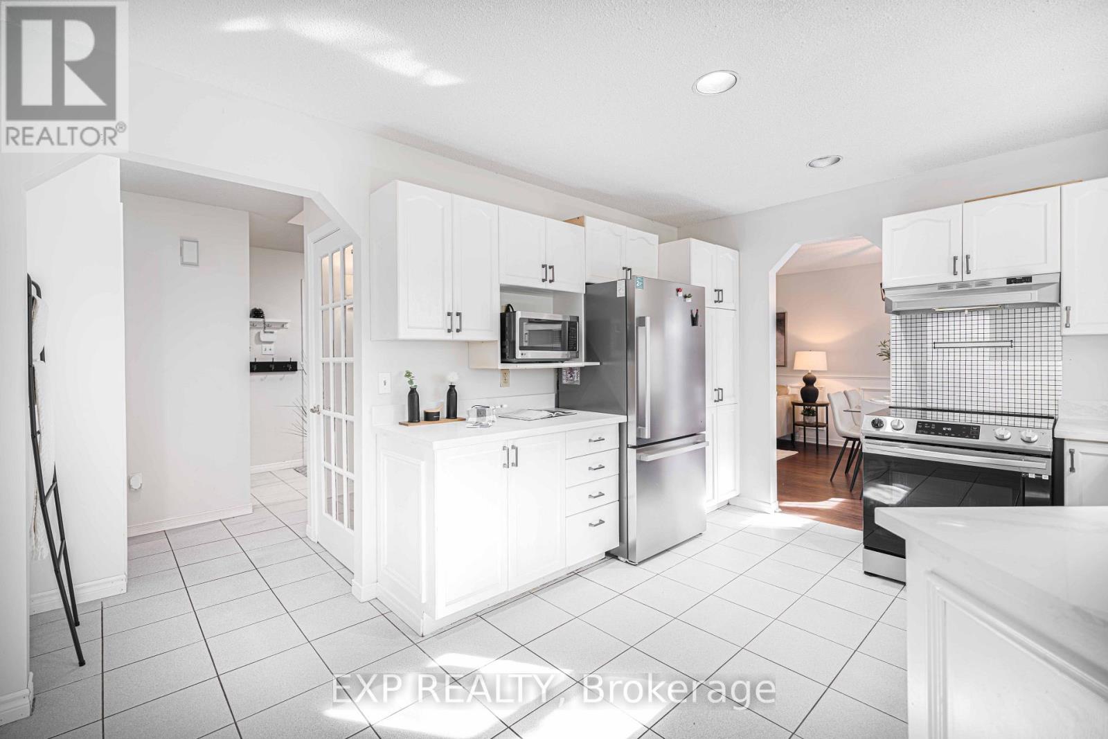 1950 Mapleridge Drive Property Photo 17