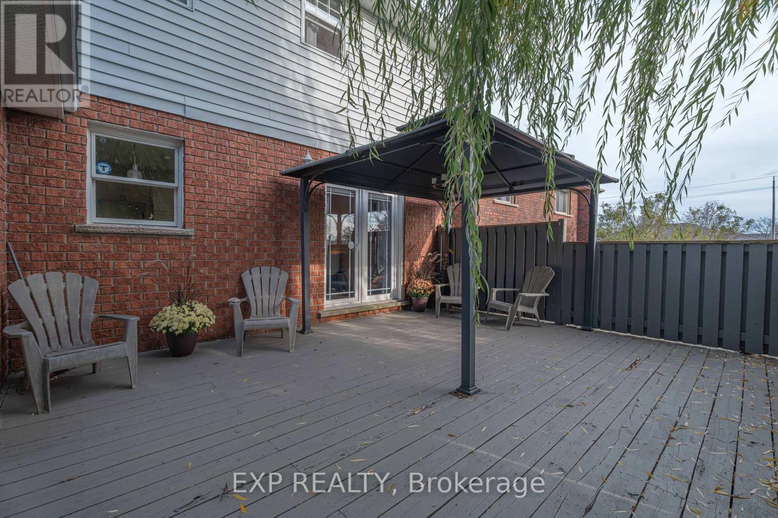 1950 Mapleridge Drive Property Photo 45