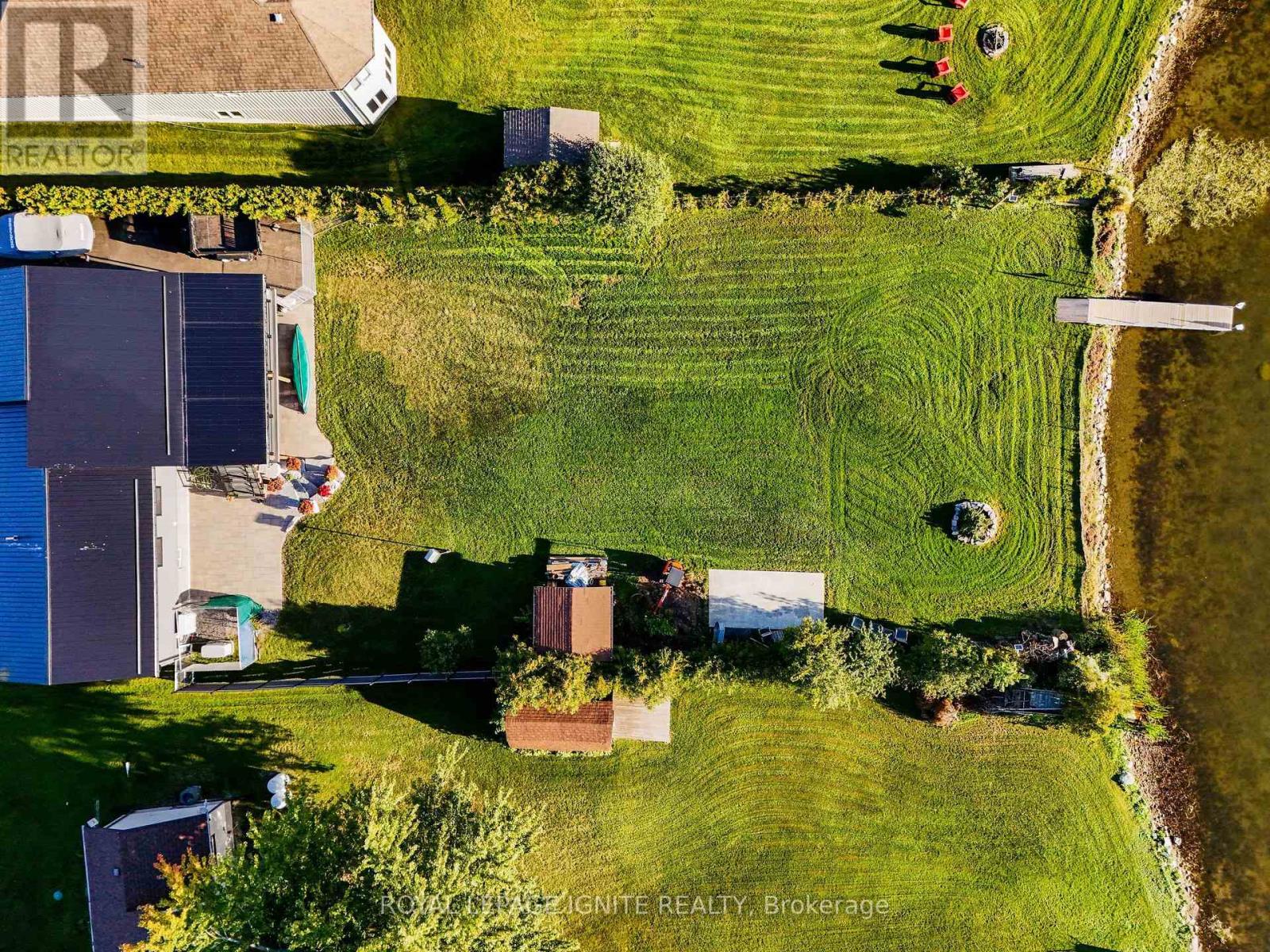 210 Washburn Island Road Property Photo 5