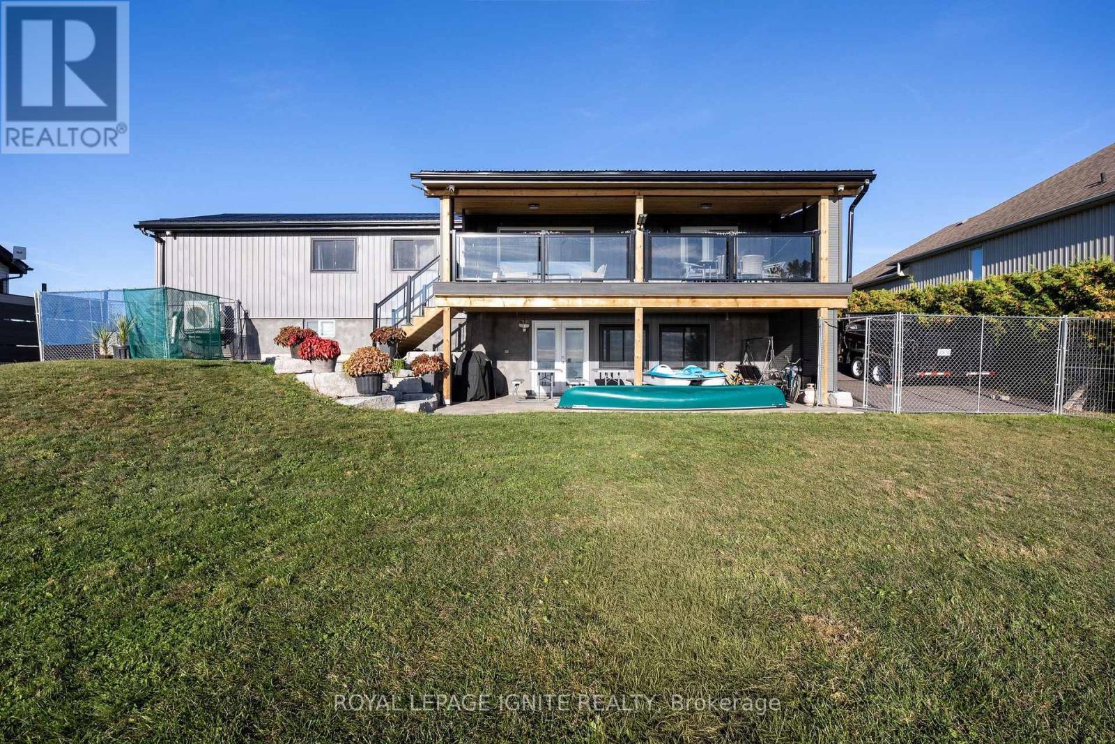 210 Washburn Island Road Property Photo 11