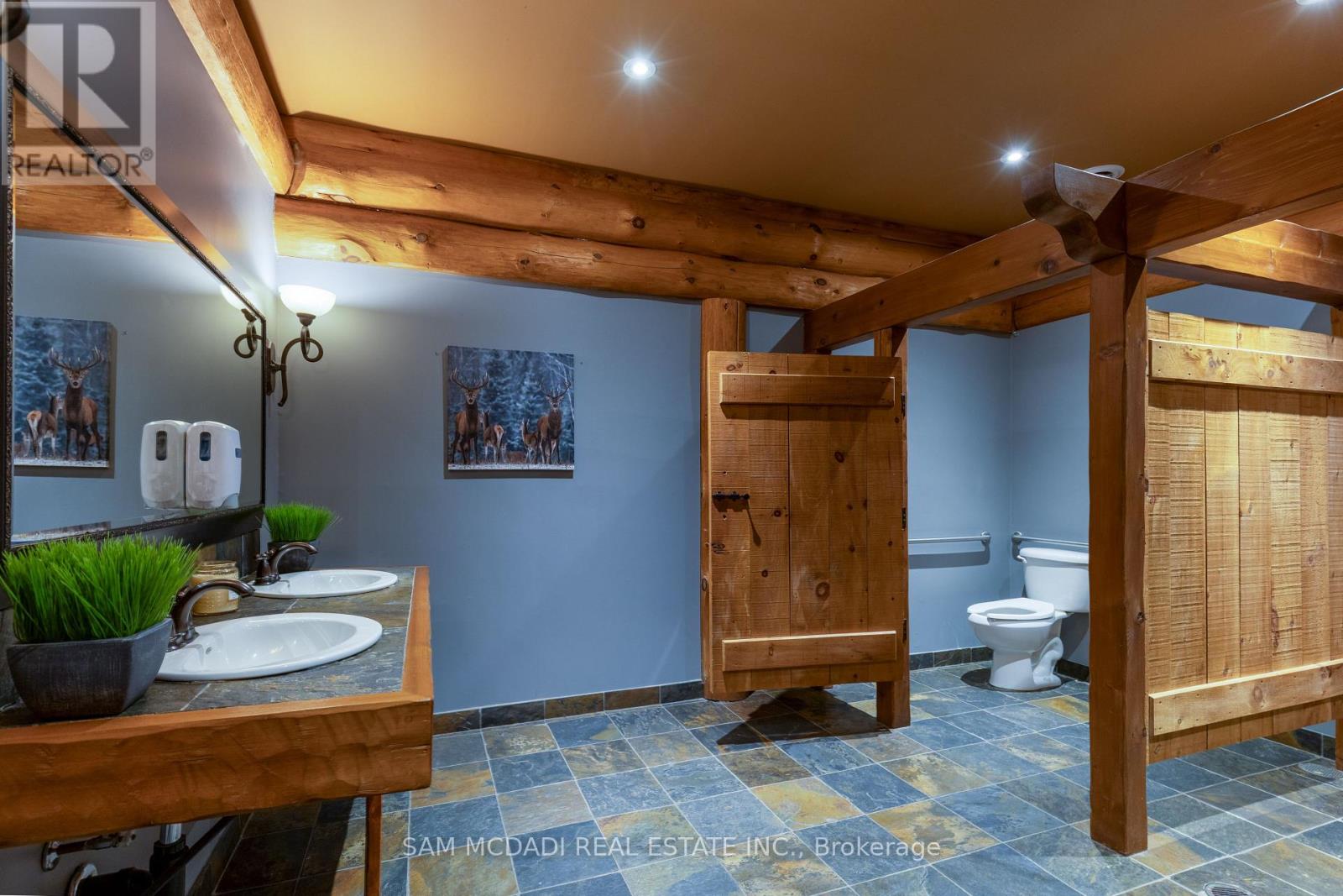 9 Little Beaver Boulevard Property Photo 21