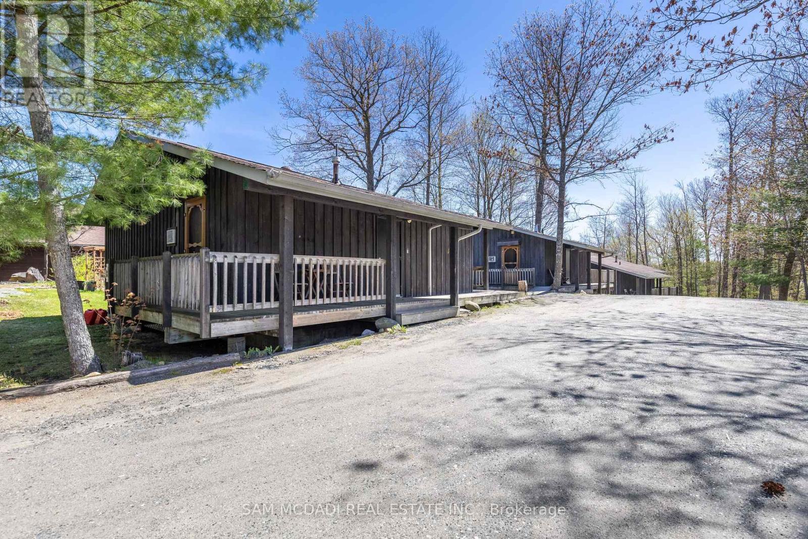 9 Little Beaver Boulevard Property Photo 28