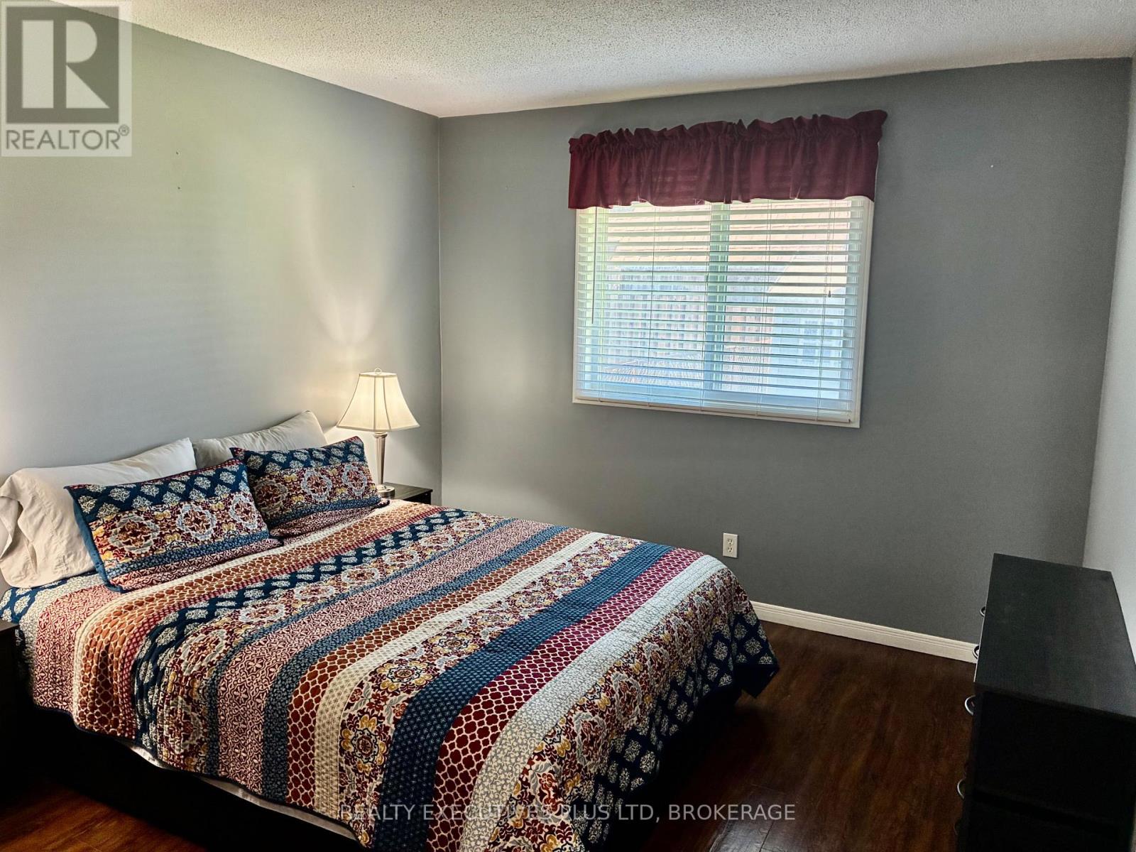 94 Carriage Road Property Photo 12