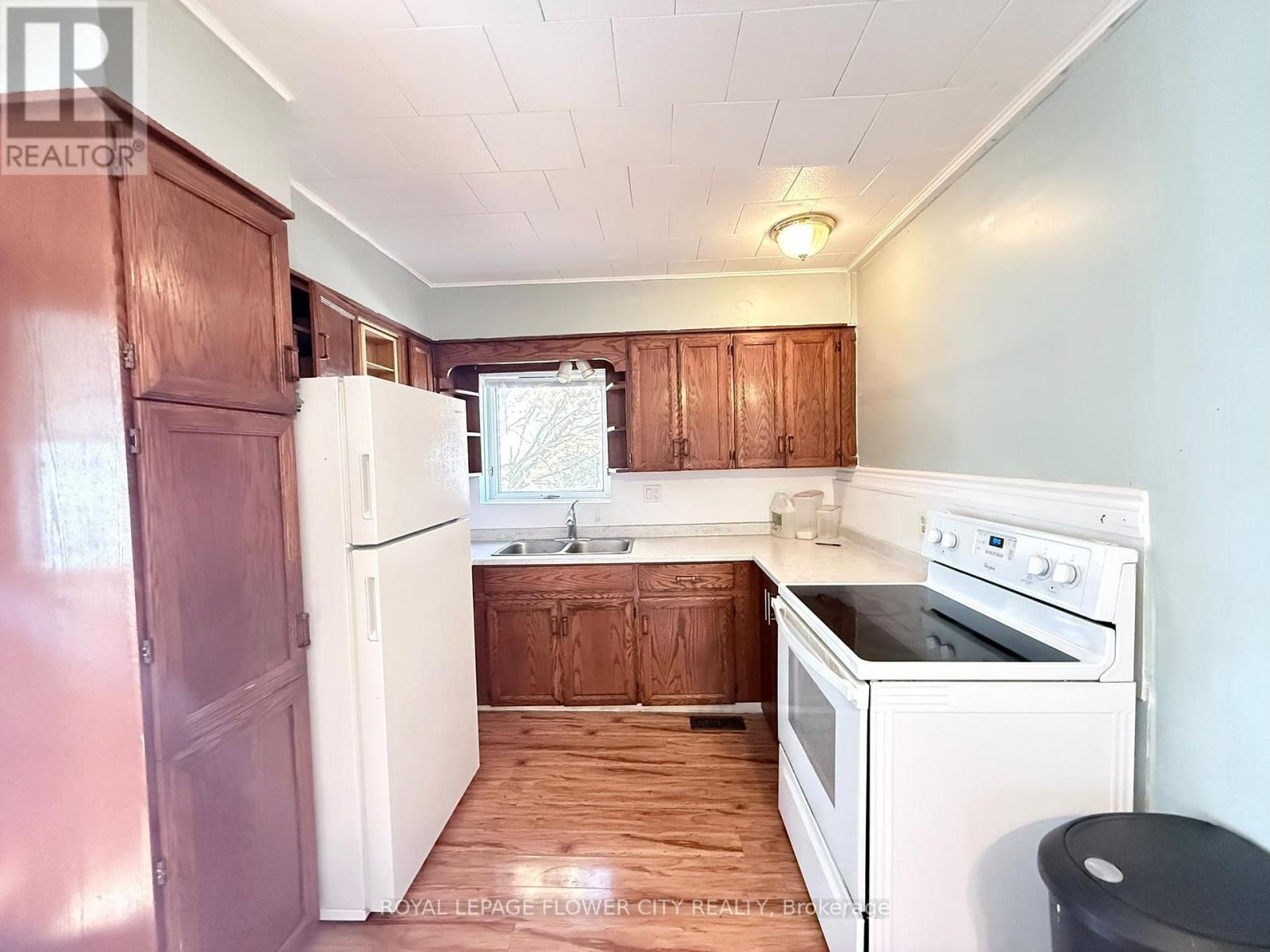 Main - 156097 Highway 10 Property Photo 6