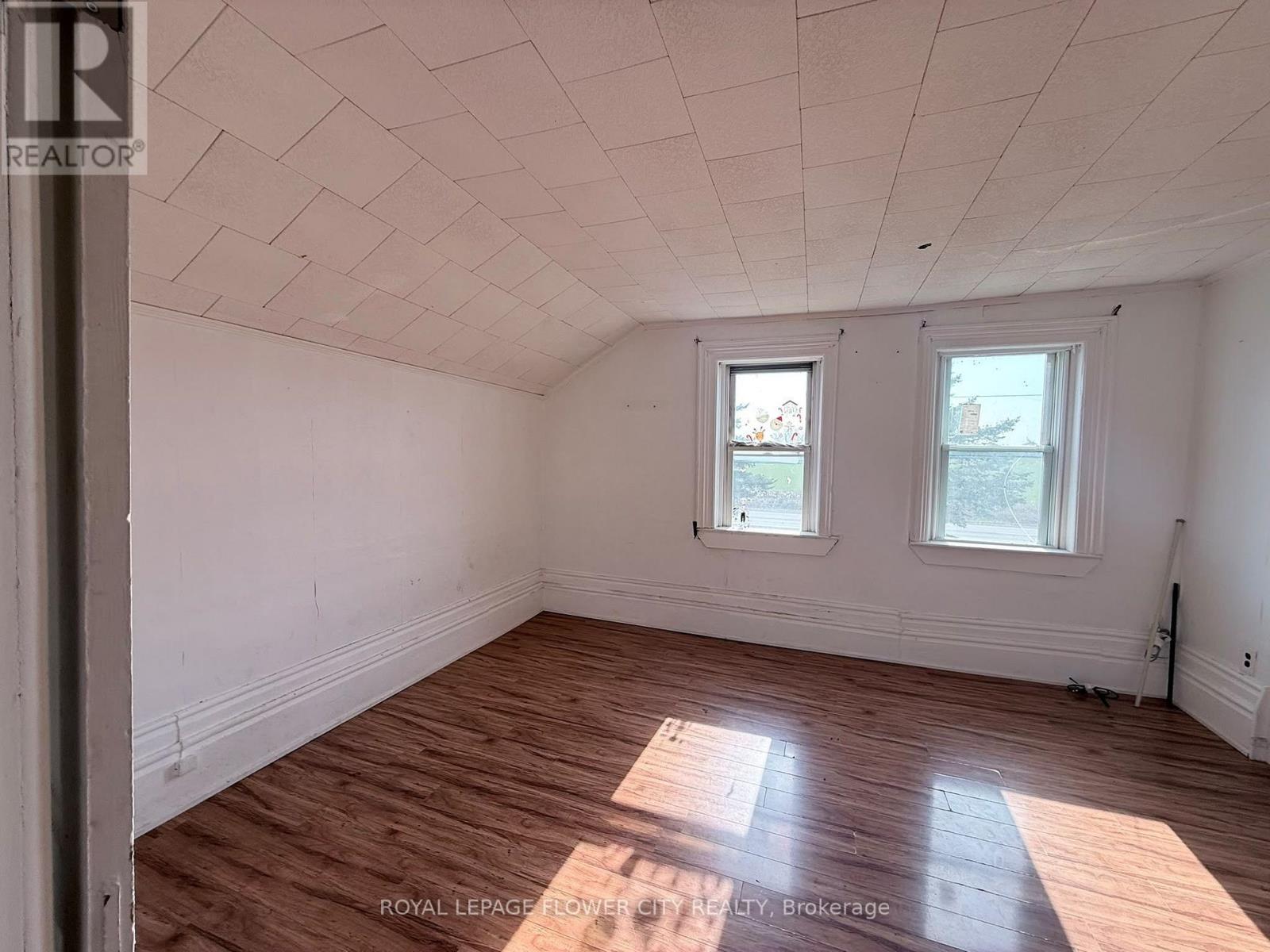 Main - 156097 Highway 10 Property Photo 10