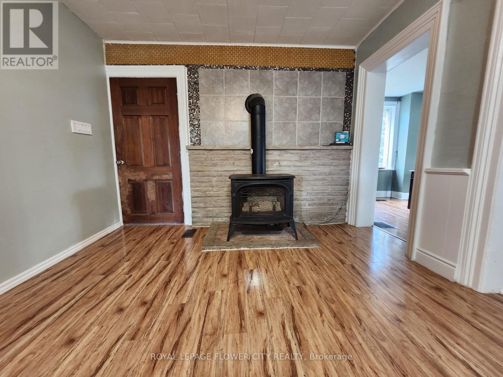 Main - 156097 Highway 10 Property Photo 13