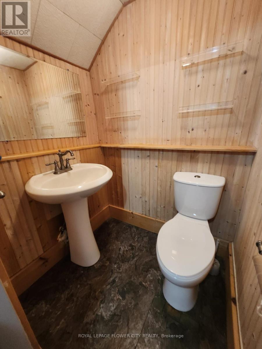 Main - 156097 Highway 10 Property Photo 16