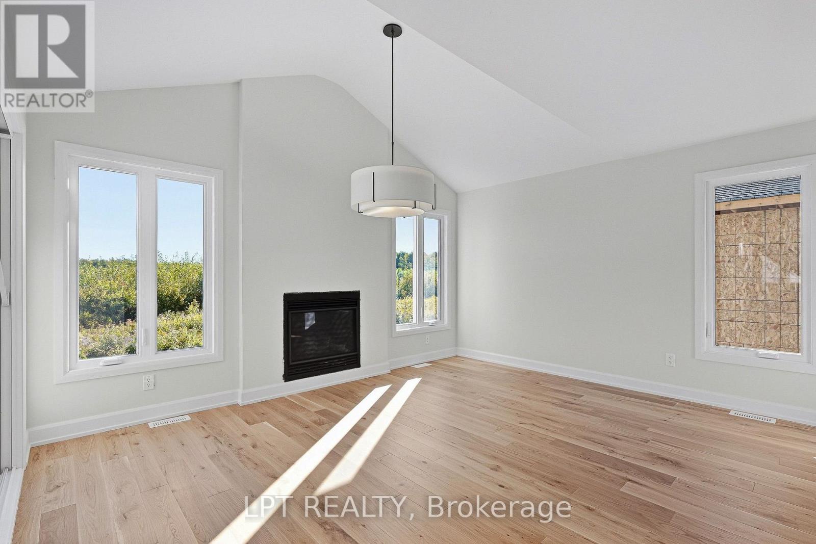 72 Chateauguay Street Property Photo 14