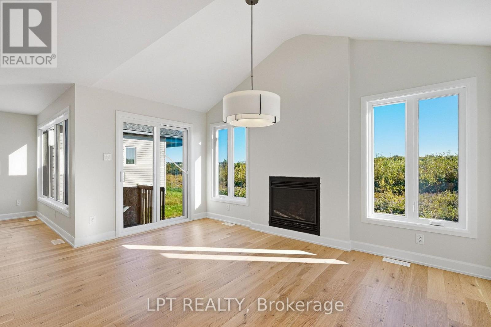72 Chateauguay Street Property Photo 15