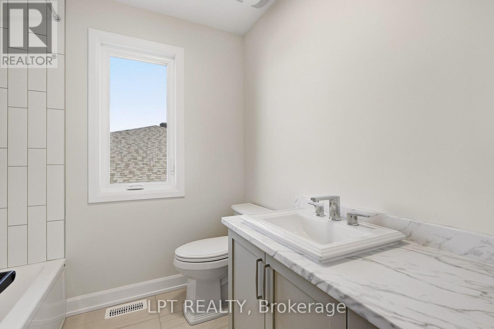 72 Chateauguay Street Property Photo 24
