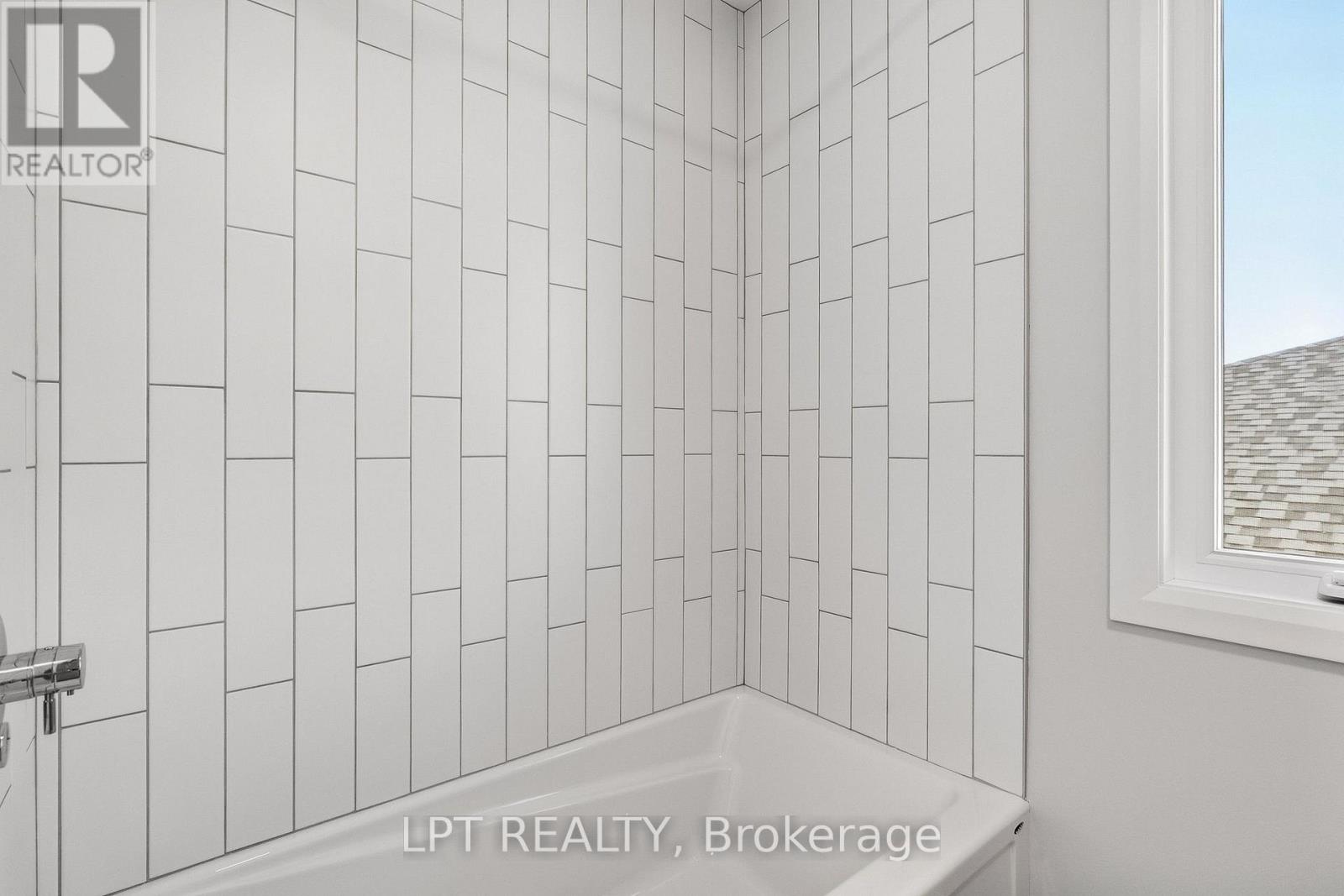 72 Chateauguay Street Property Photo 25